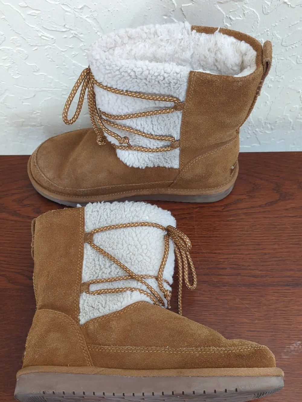 Koolaburra by Ugg Girls' Chestnut Michon Lace-Up Short Winter Boots Size 3